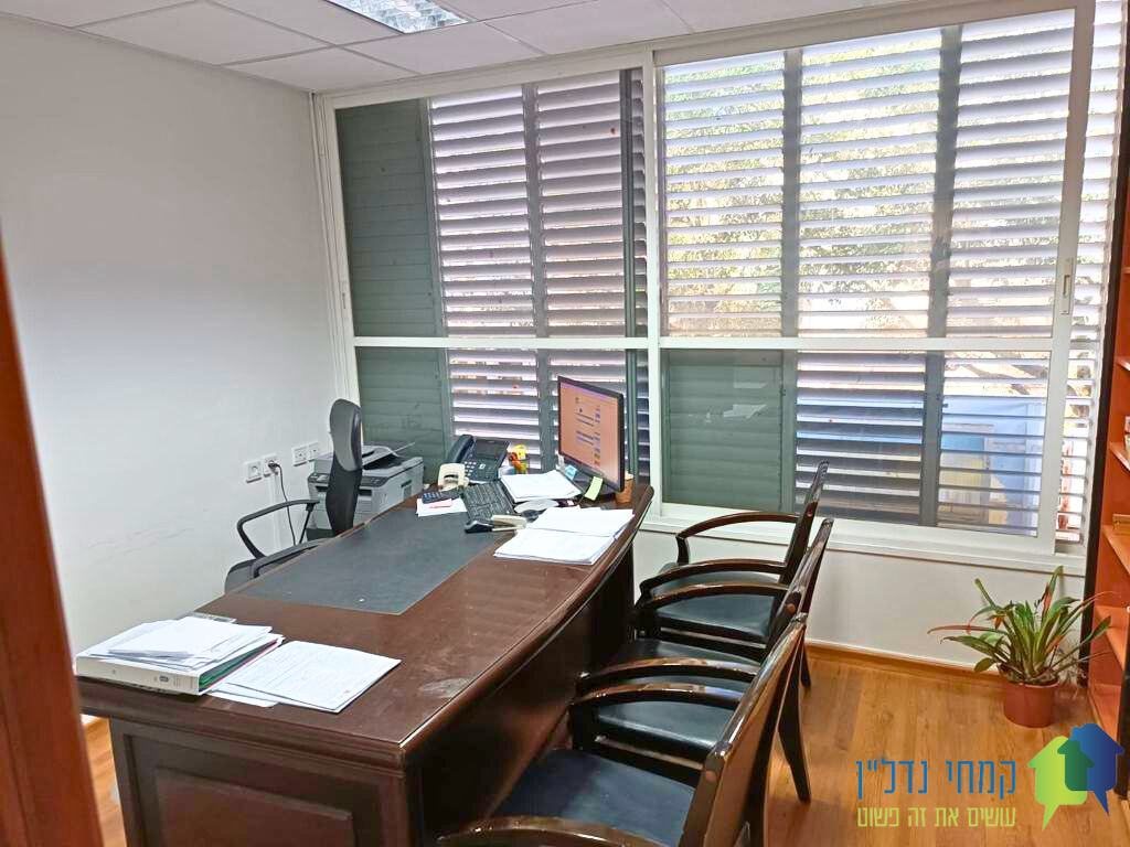 להשכרה! משרד יפה הממוקם באזור מצויין מרכזי ושוקק חיים ברמת גן להשכרה! משרד יפה הממוקם באזור מצויין מרכזי ושוקק חיים ברמת גן